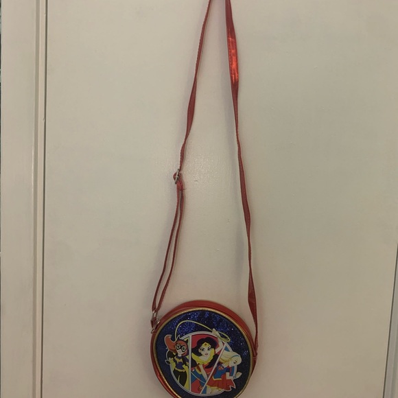 DC Superhero Girls Purse Excellent Used Condition - Picture 3 of 5